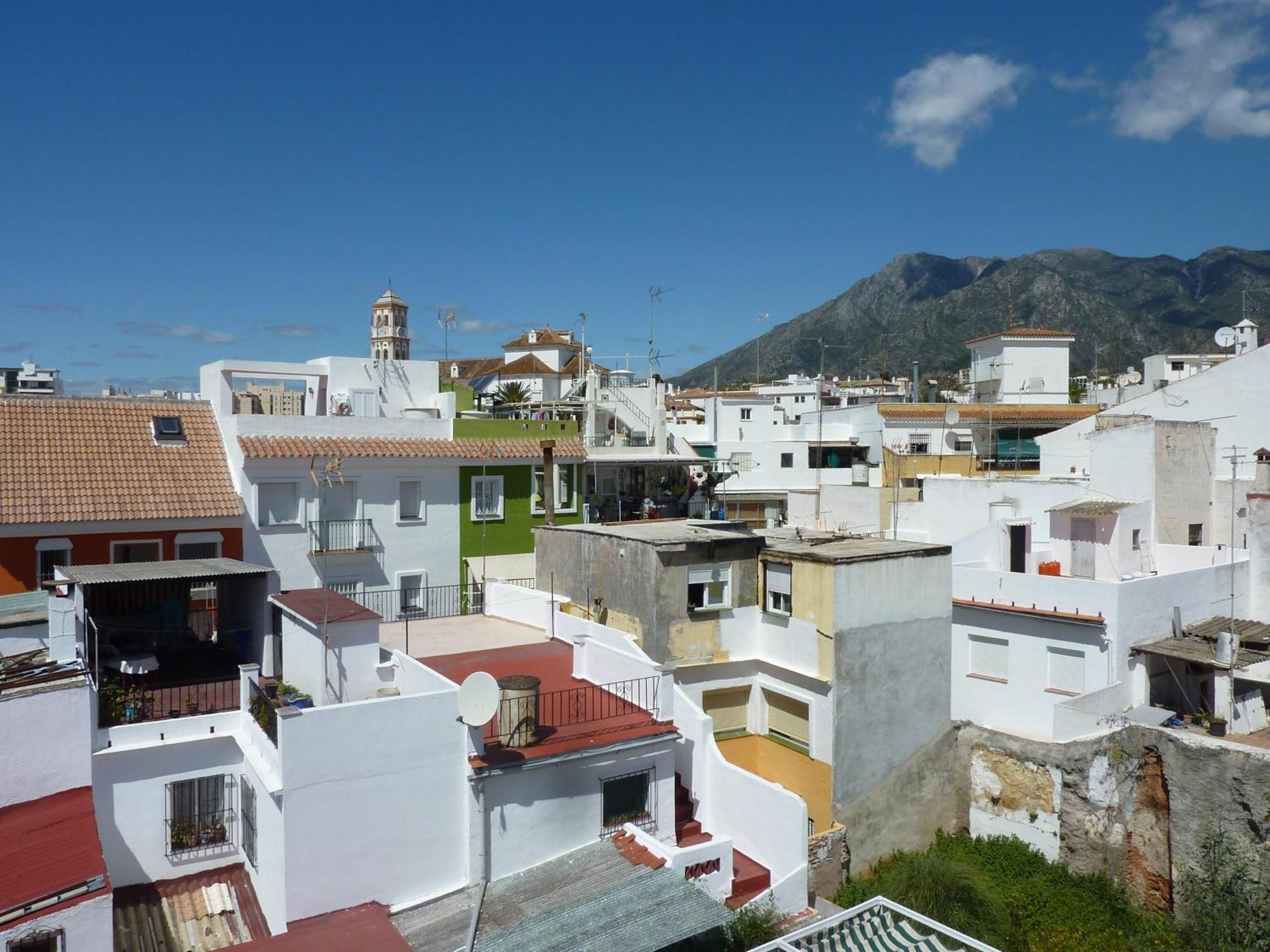 Hostal Berlin Marbella Luaran gambar